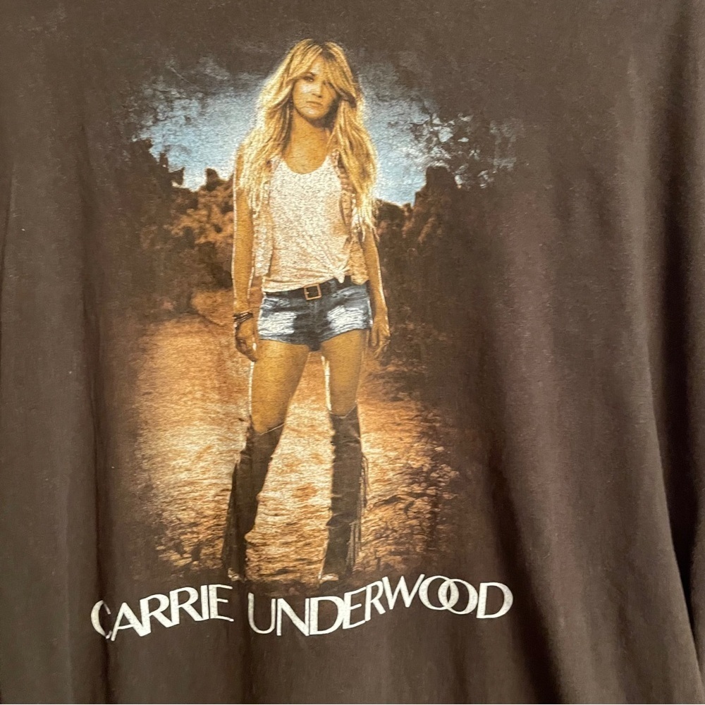 Carrie Underwood-Storyteller Tour 2016 Brown Graphic T-Shirt -Size XL